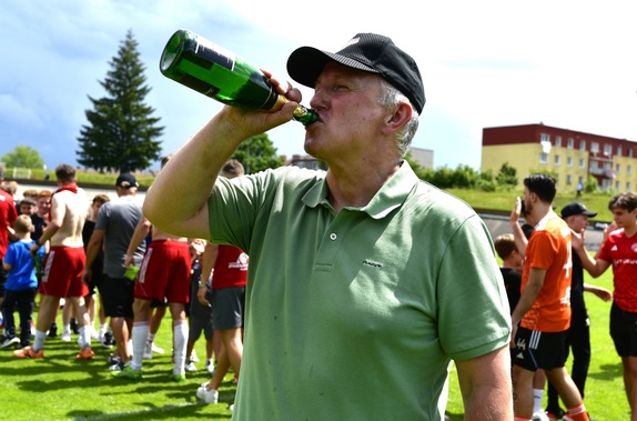 mistři - postup do ČFL 10